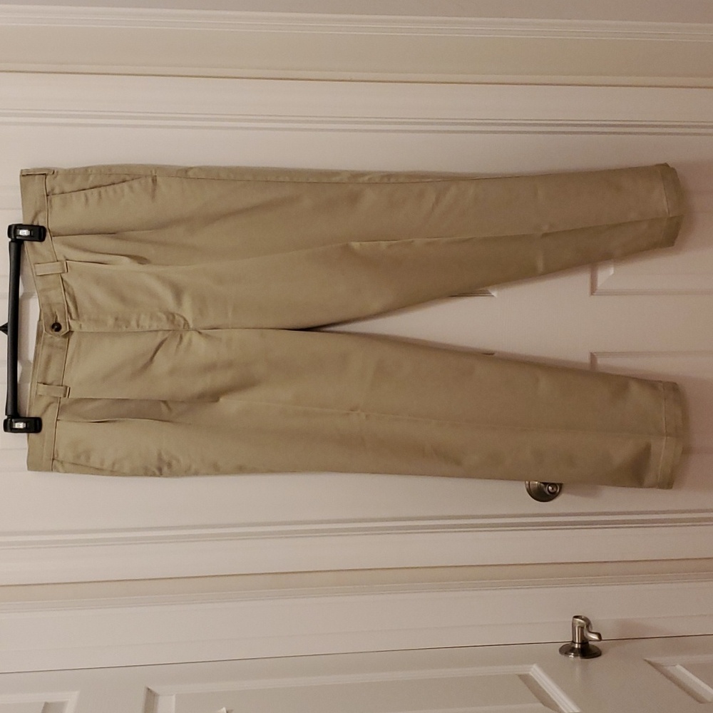 SALE Harbor Bay Khakis 🌻 42 x 32 Big & Tall